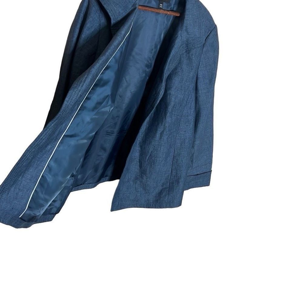 Talbots Blue Blazer - Picture 2 of 6